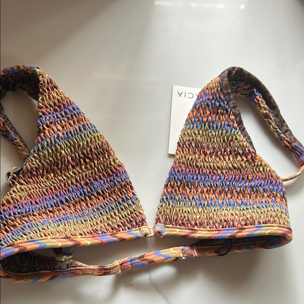 Acacia smocked top